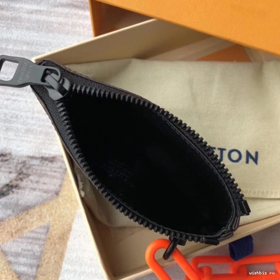 WIS POUCH VUITTON KEY LOUIS 0121